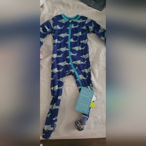 kickee pants NWT shark sleeper